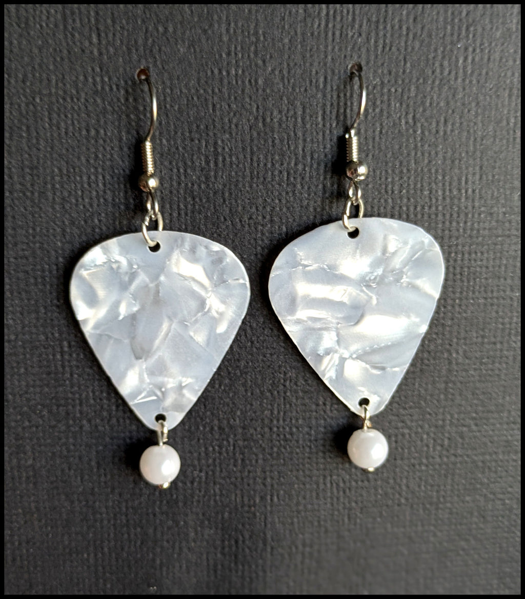 Dangle guitar pick earrings