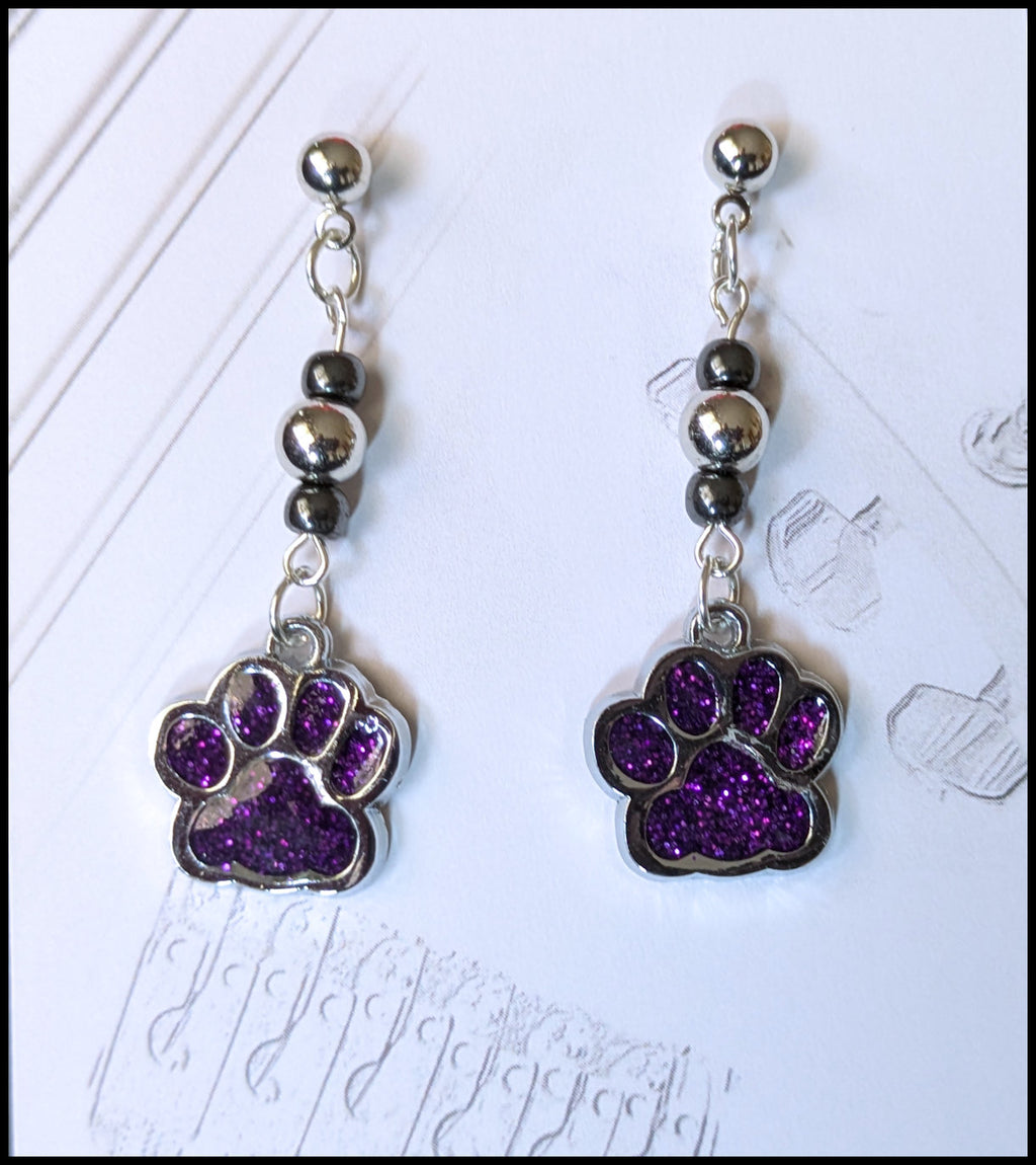 Paw print dangle earrings